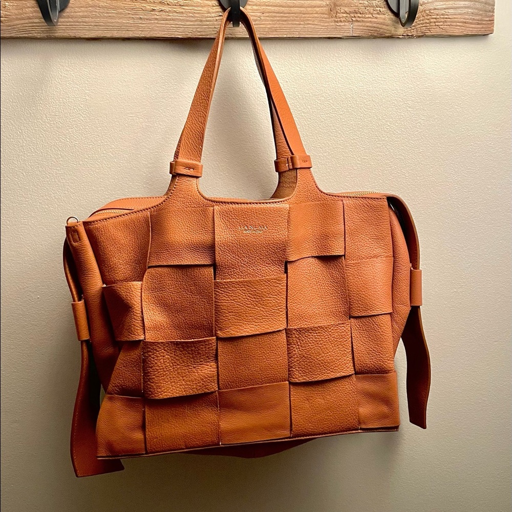 LIA NUMA woven Italian leather tote